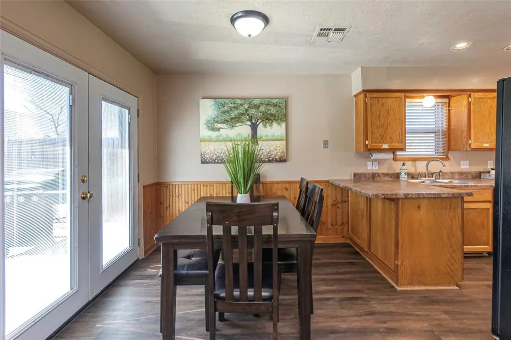 Photo 9 — 512 Cypress Drive, Oklahoma City, OK 73170