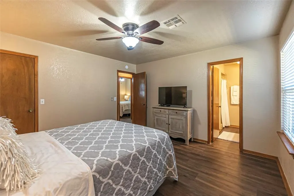 Photo 14 — 512 Cypress Drive, Oklahoma City, OK 73170