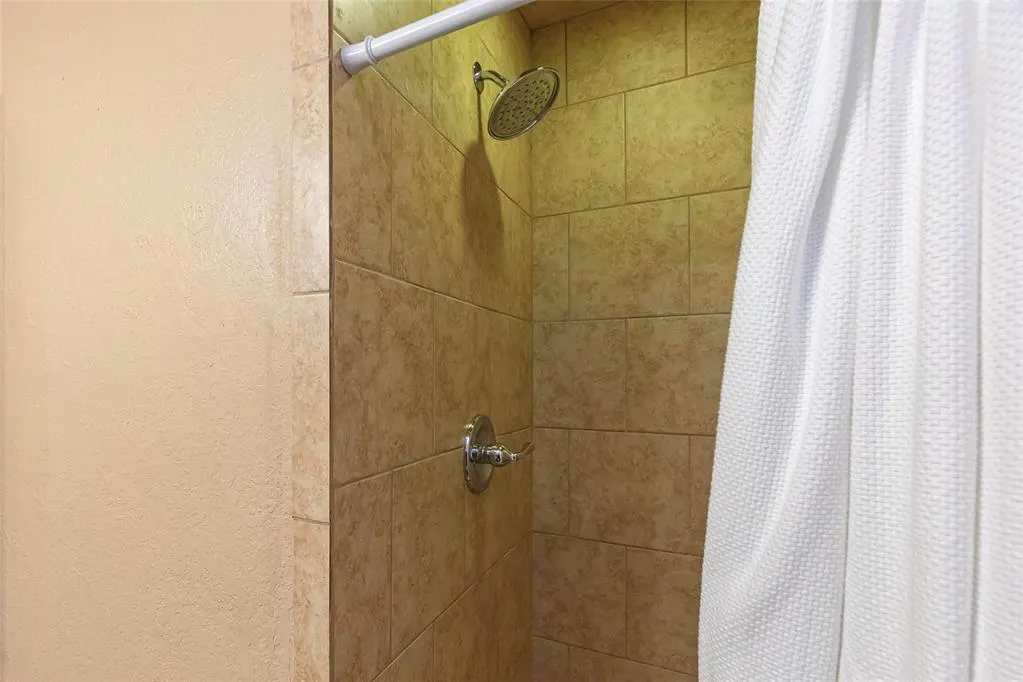 Photo 16 — 512 Cypress Drive, Oklahoma City, OK 73170