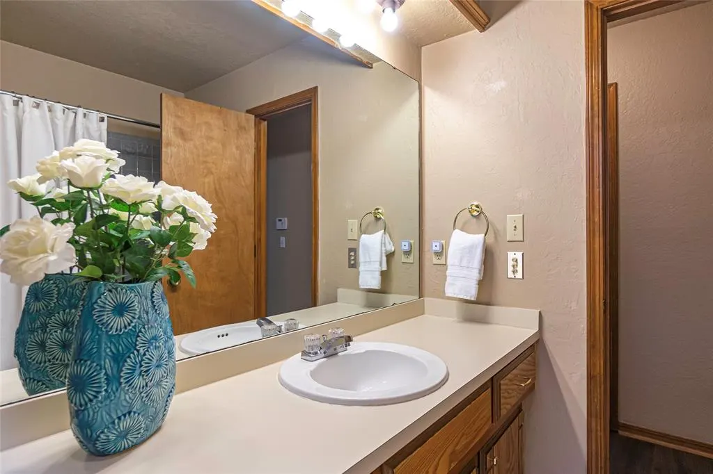 Photo 22 — 512 Cypress Drive, Oklahoma City, OK 73170