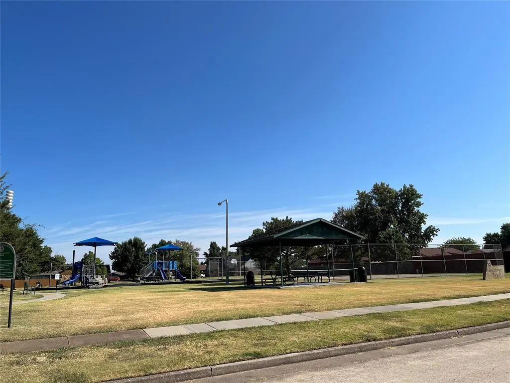 Photo 26 — 512 Cypress Drive, Oklahoma City, OK 73170