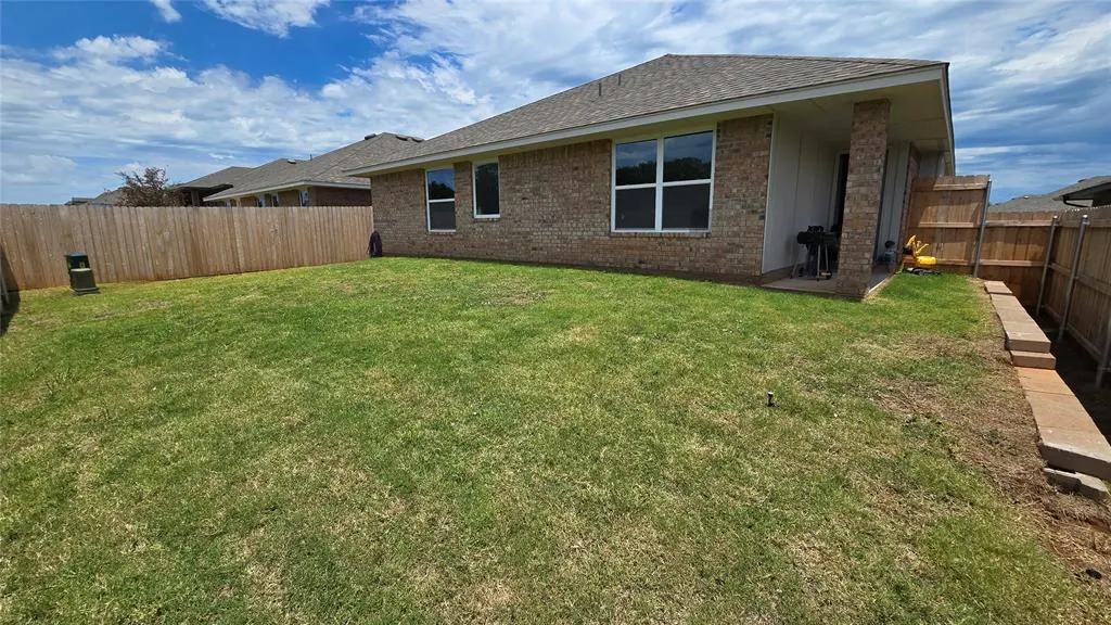 Photo 19 — 2310 Arcady Avenue, Norman, OK 73026