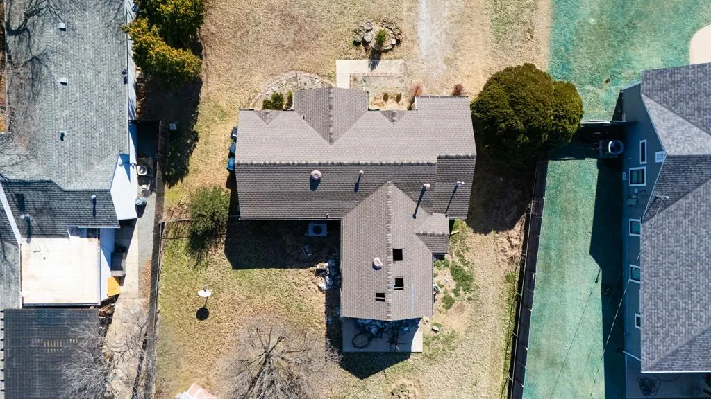 Photo 12 — 2825 Somerset Place, Oklahoma City, OK 73116