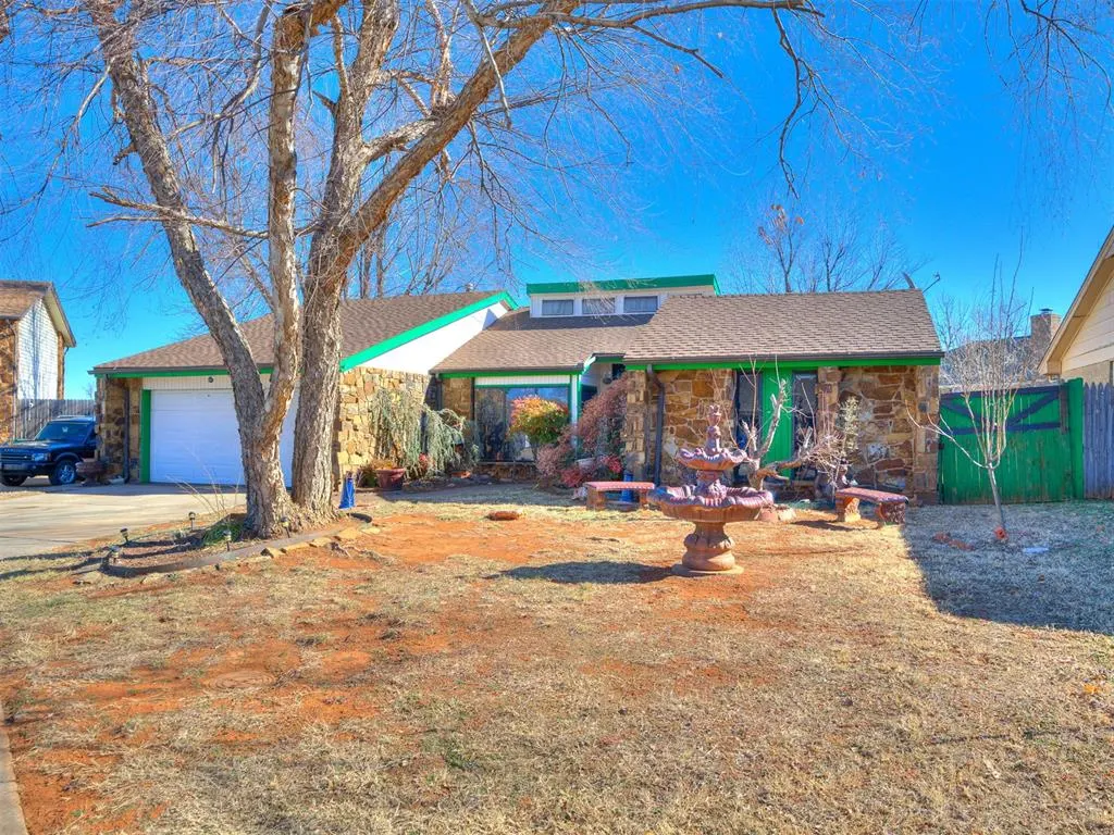 Front exterior — 6624 Woodridge Avenue, Oklahoma City, OK 73132