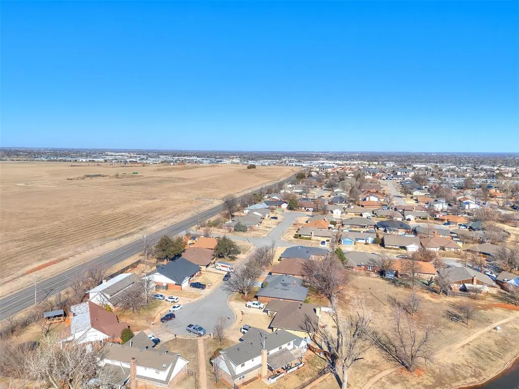 Photo 27 — 6624 Woodridge Avenue, Oklahoma City, OK 73132