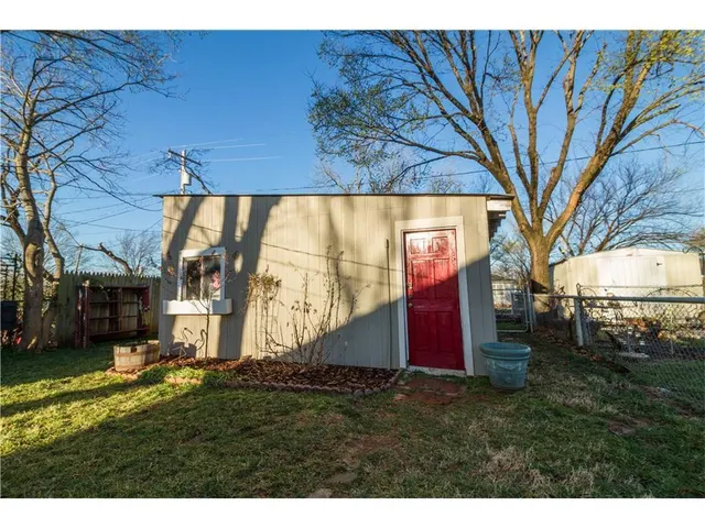 Photo 5 — 312 N 6, Noble, OK 73068