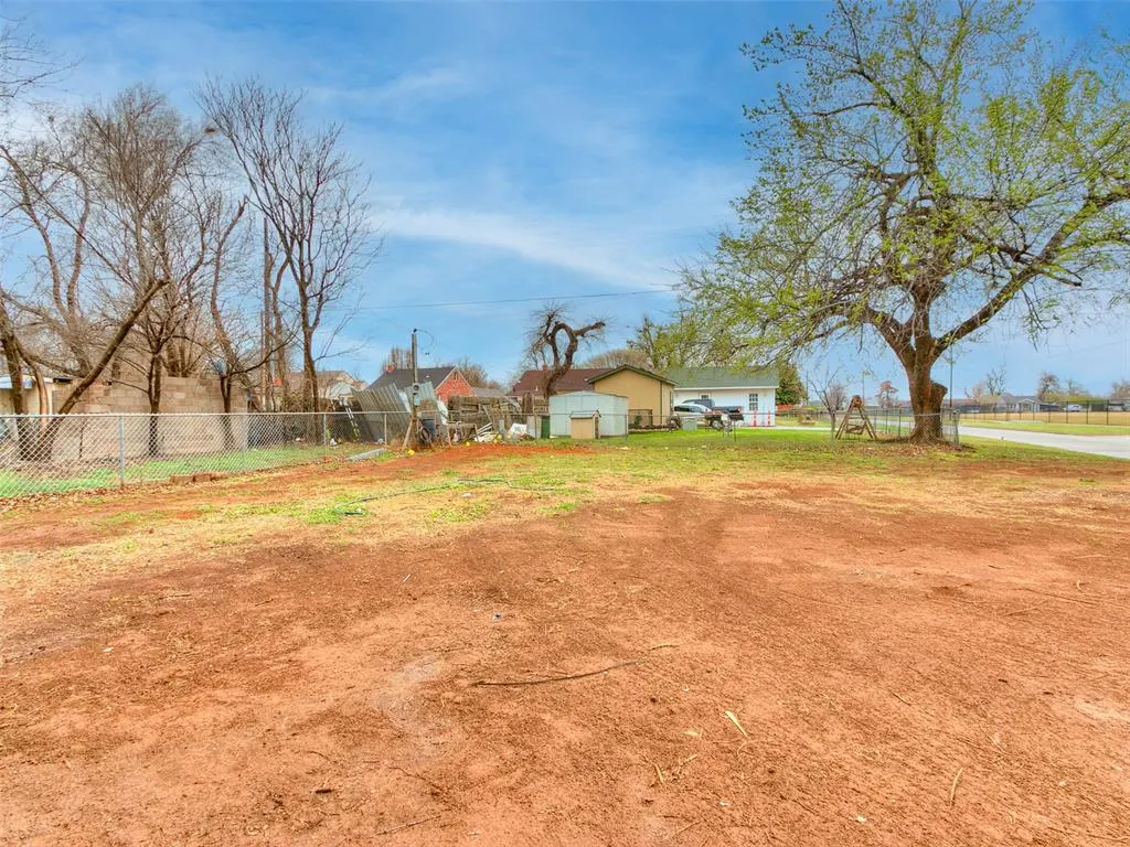 Photo 8 — 2601 SW 27th Street, Oklahoma City, OK 73108