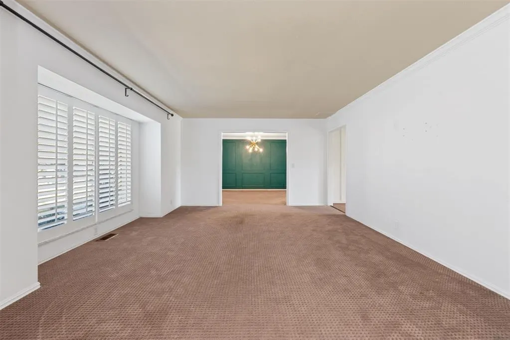 Photo 2 — 12600 Green Valley Drive, Oklahoma City, OK 73120