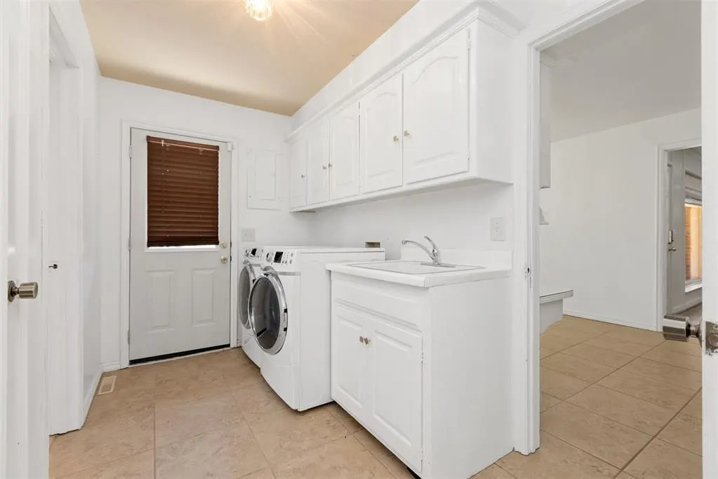 Photo 11 — 12600 Green Valley Drive, Oklahoma City, OK 73120