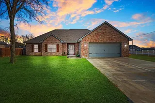 Sold home at 597 Edgewood Circle