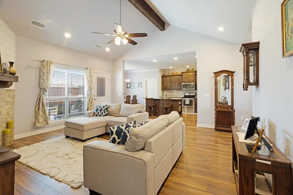Photo 5 — 597 Edgewood Circle, Durant, OK 74701