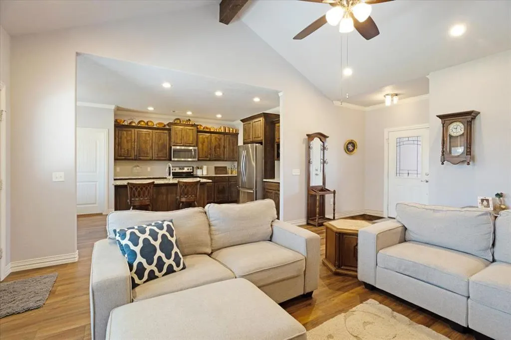 Photo 13 — 597 Edgewood Circle, Durant, OK 74701