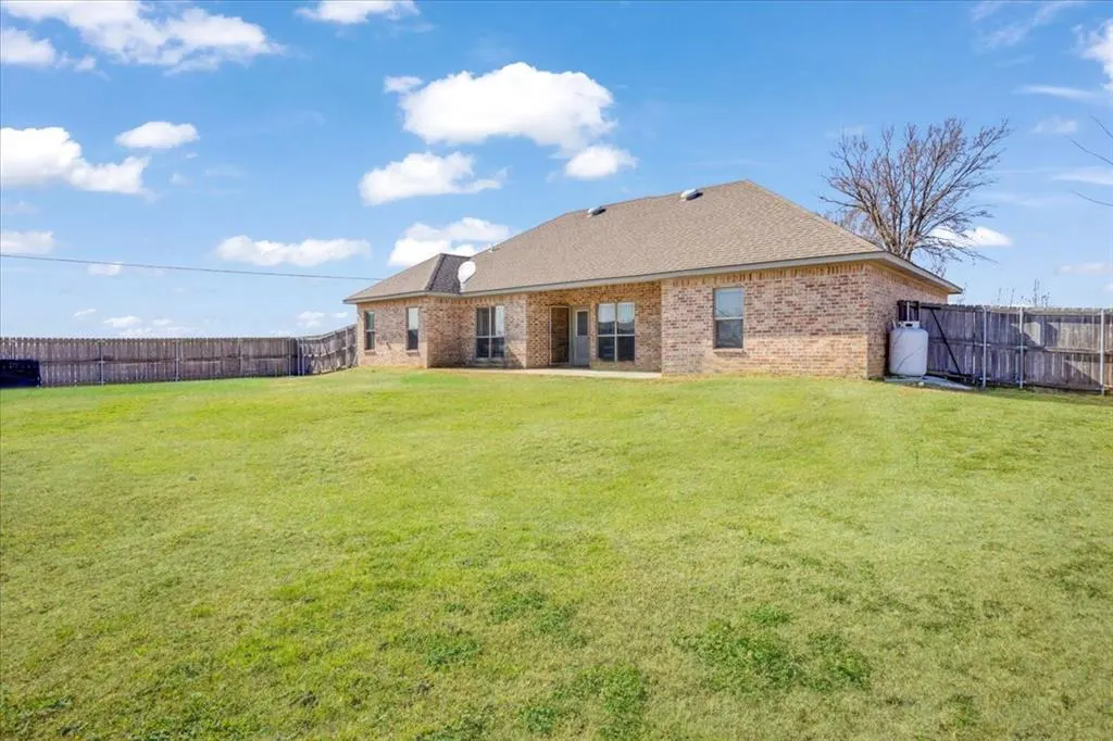 Photo 31 — 597 Edgewood Circle, Durant, OK 74701