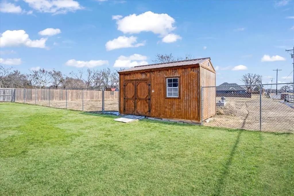 Photo 33 — 597 Edgewood Circle, Durant, OK 74701