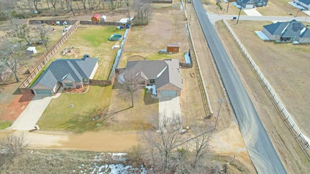 Photo 36 — 597 Edgewood Circle, Durant, OK 74701