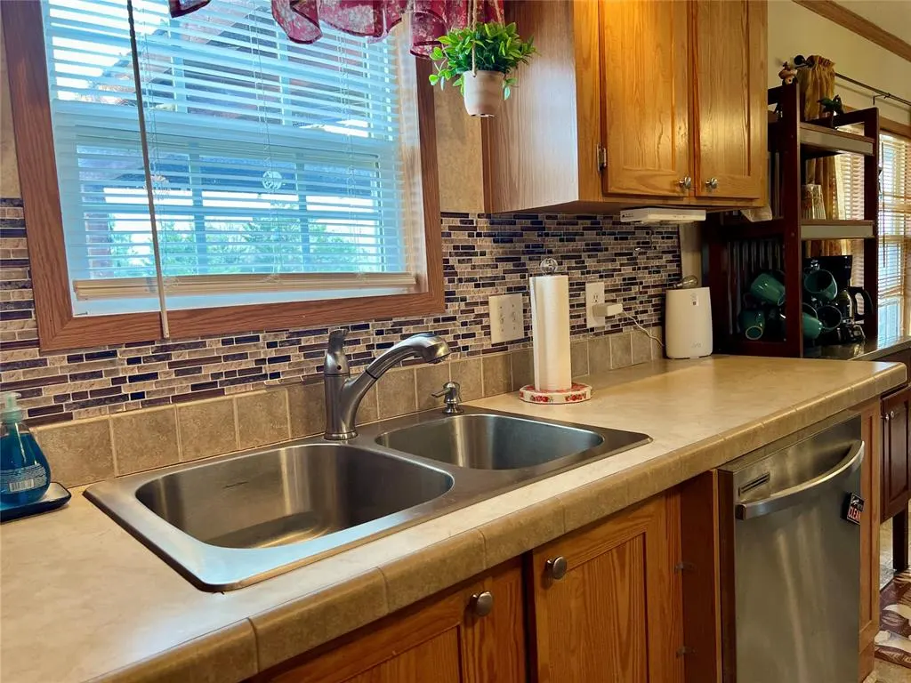 Photo 16 — 13132 Bluebird Lane, Kingston, OK 73439