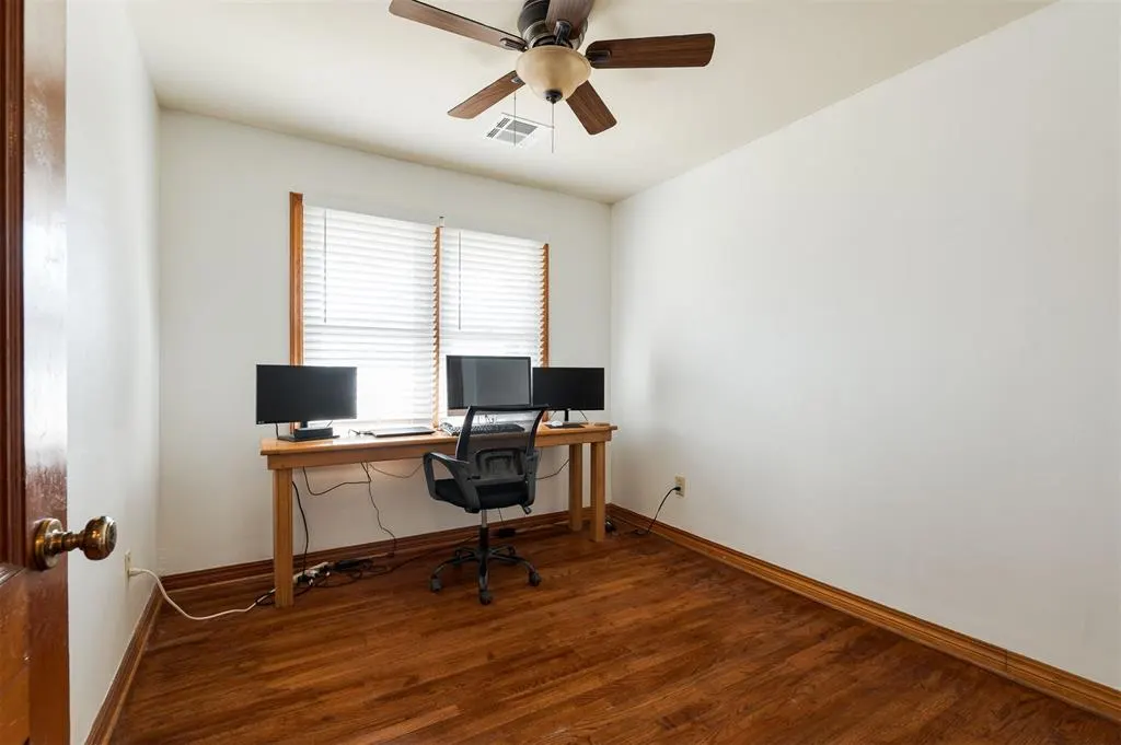 Photo 8 — 7117 NW 45th Street, Bethany, OK 73008
