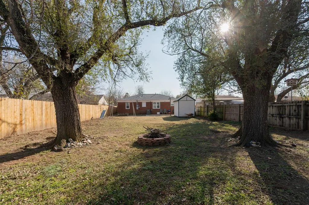 Photo 12 — 7117 NW 45th Street, Bethany, OK 73008