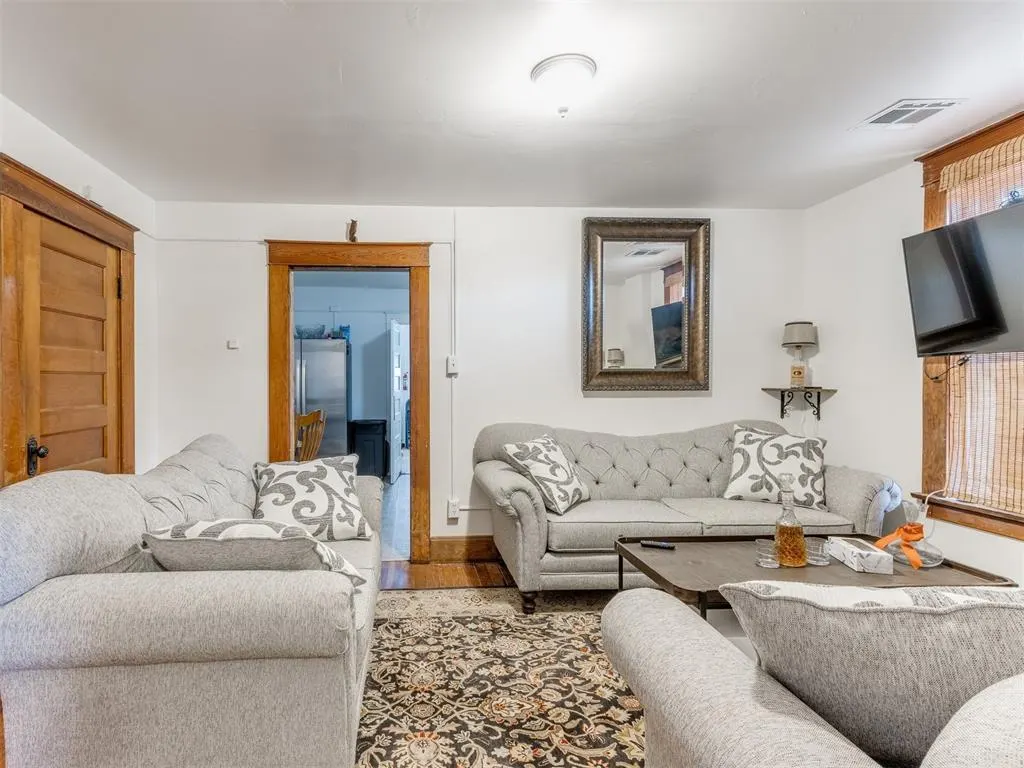 Photo 10 — 316 W Vilas Avenue, Guthrie, OK 73044