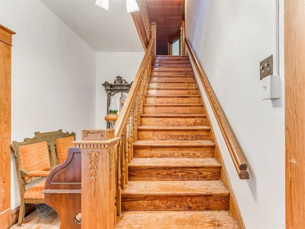 Photo 14 — 316 W Vilas Avenue, Guthrie, OK 73044