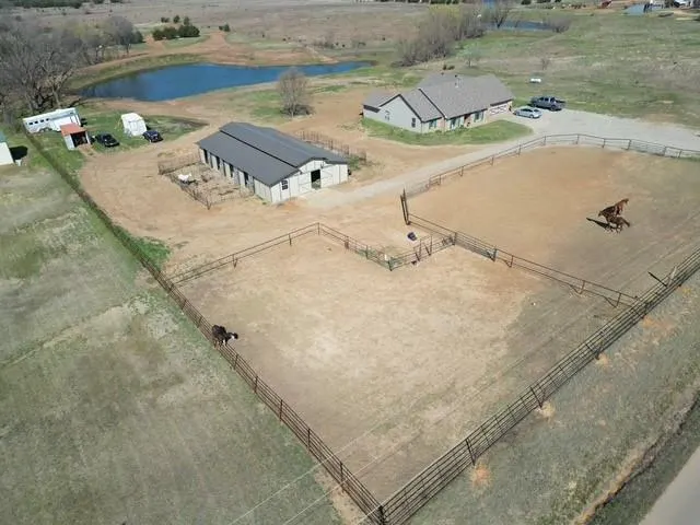 Front exterior — 103409 S 3520 Road, Prague, OK 74864