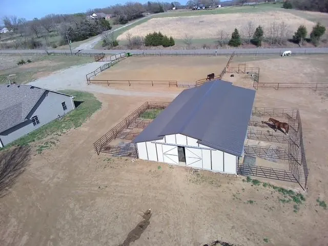 Photo 3 — 103409 S 3520 Road, Prague, OK 74864
