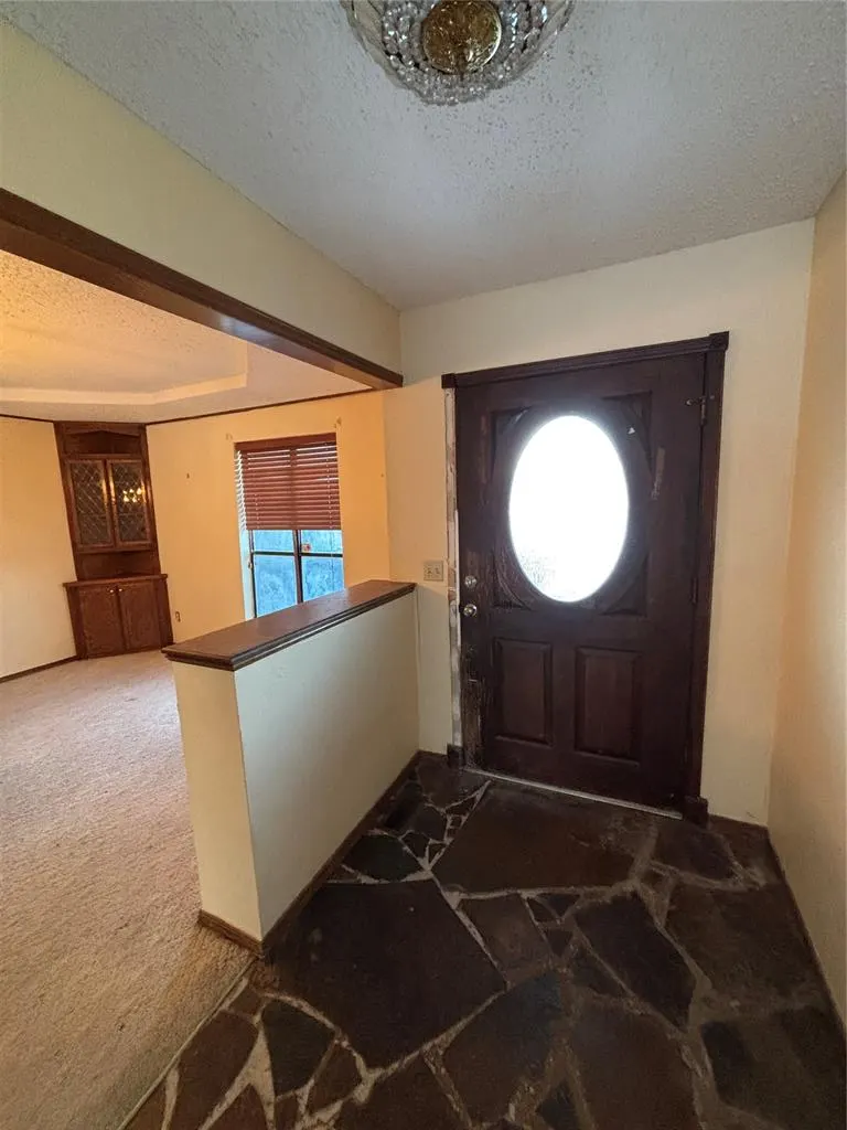Photo 3 — 11305 Quail Creek Road, Oklahoma City, OK 73120