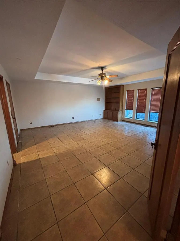 Photo 12 — 11305 Quail Creek Road, Oklahoma City, OK 73120