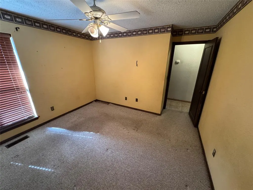 Photo 23 — 11305 Quail Creek Road, Oklahoma City, OK 73120