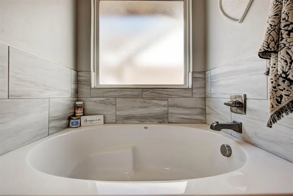 Photo 25 — 8821 NW 129th Street, Oklahoma City, OK 73142