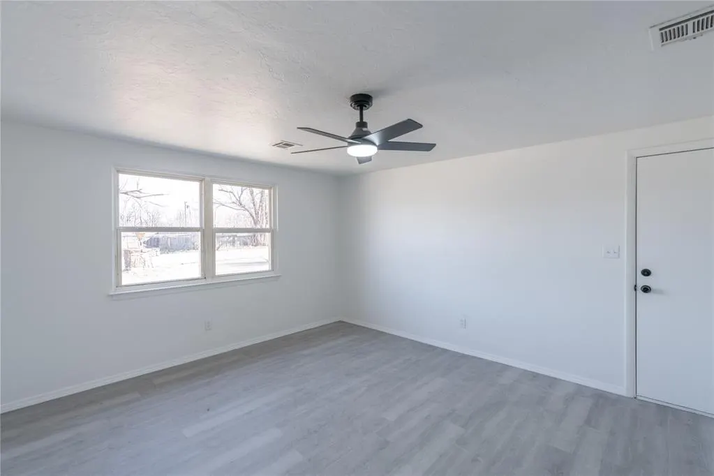 Photo 23 — 3105 Wright Avenue, Spencer, OK 73084