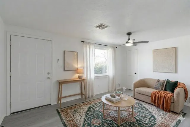 Photo 3 — 3105 Wright Avenue, Spencer, OK 73084