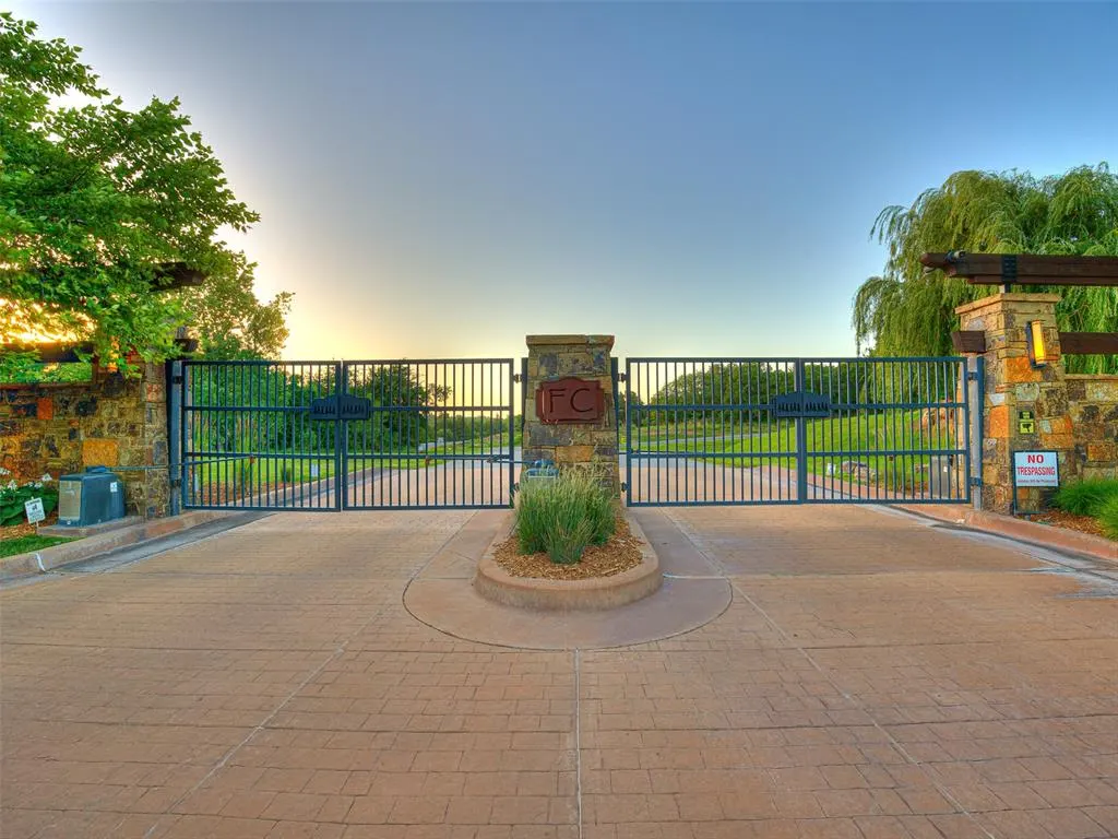Photo 42 — 7032 Split Fence Lane, Edmond, OK 73034