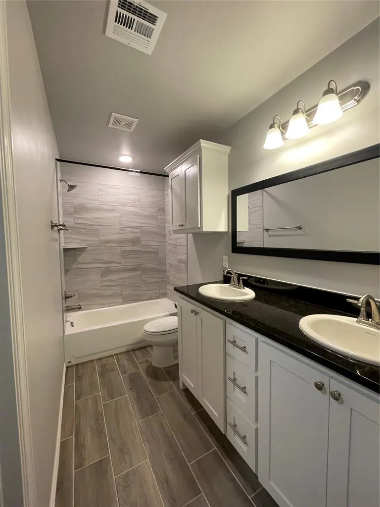 Photo 5 — 12505 NE 36th Street, Spencer, OK 73084