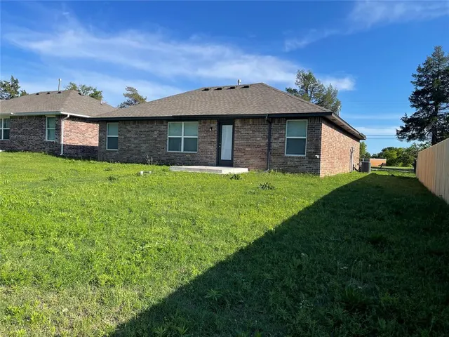 Photo 6 — 12505 NE 36th Street, Spencer, OK 73084