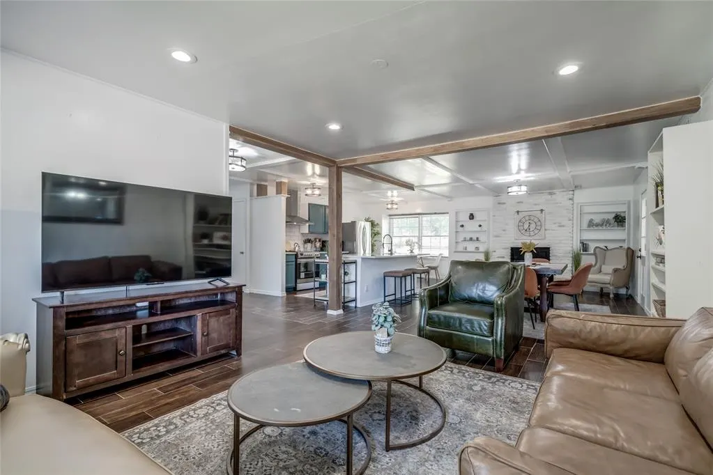 Photo 4 — 2320 NW 47th Street, Oklahoma City, OK 73112