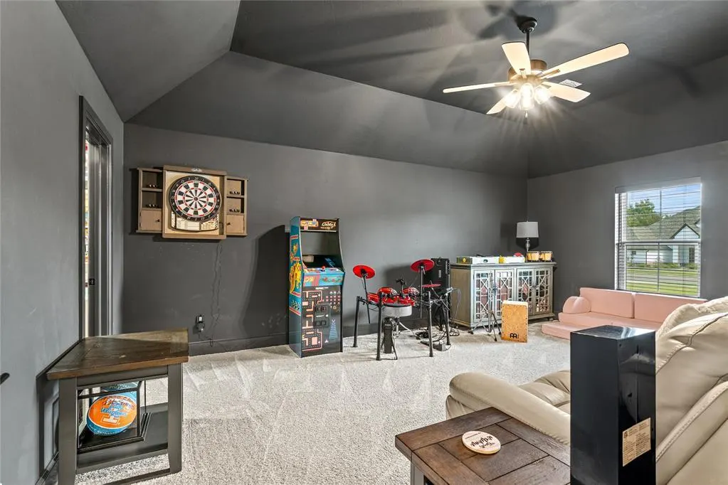 Photo 21 — 12825 Parkside Drive, Oklahoma City, OK 73173