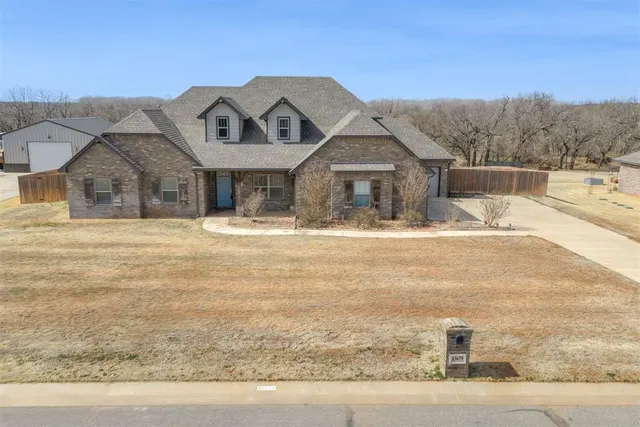 Front exterior — 13675 Creek View Drive, Edmond, OK 73025