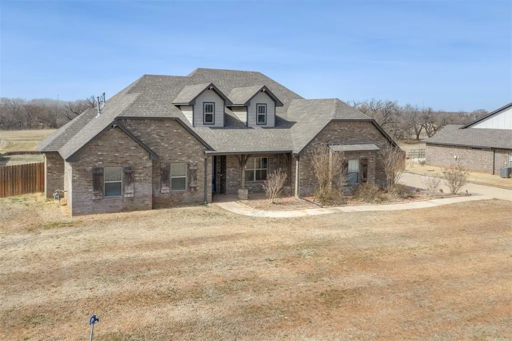 Photo 5 — 13675 Creek View Drive, Edmond, OK 73025