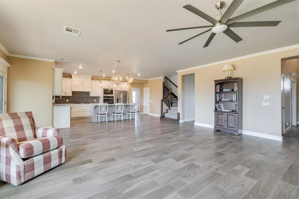 Photo 14 — 13675 Creek View Drive, Edmond, OK 73025