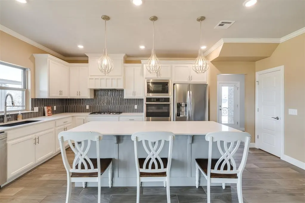 Photo 21 — 13675 Creek View Drive, Edmond, OK 73025