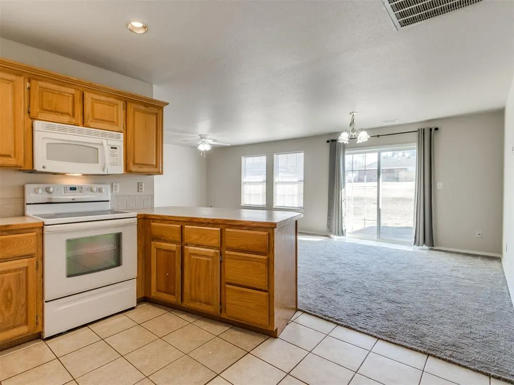 Photo 17 — 42904 Westech Road 42904 + 42906, Shawnee, OK 74804