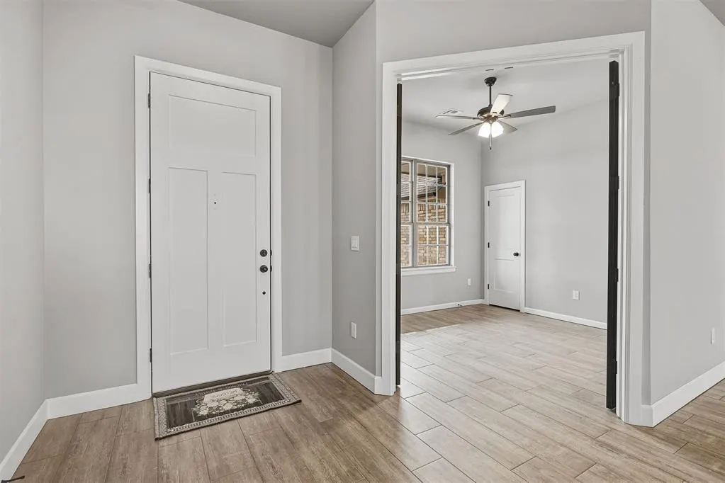 Photo 6 — 1922 Valley Ranch Road, Blanchard, OK 73010