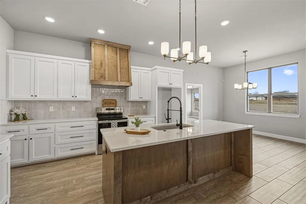 Photo 15 — 1922 Valley Ranch Road, Blanchard, OK 73010