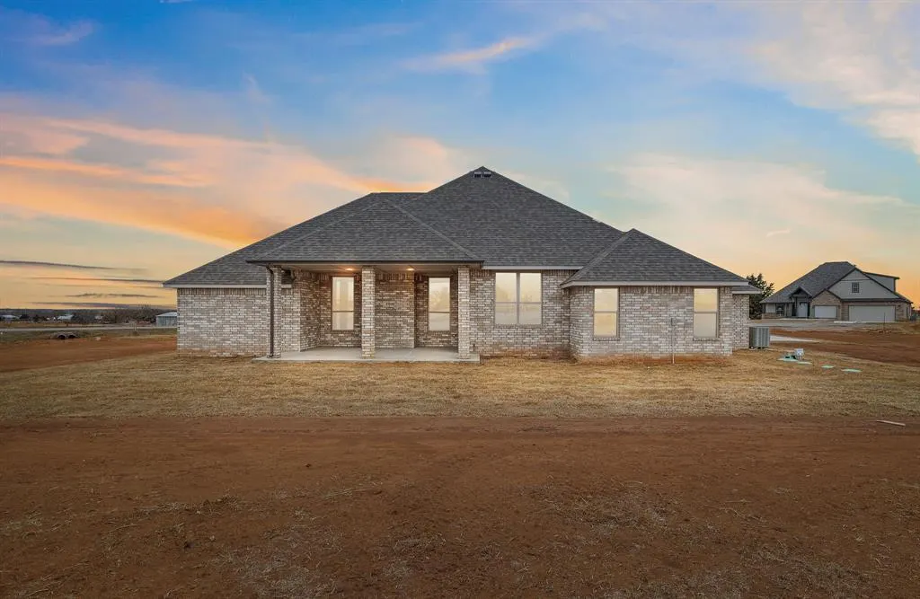 Photo 36 — 1922 Valley Ranch Road, Blanchard, OK 73010