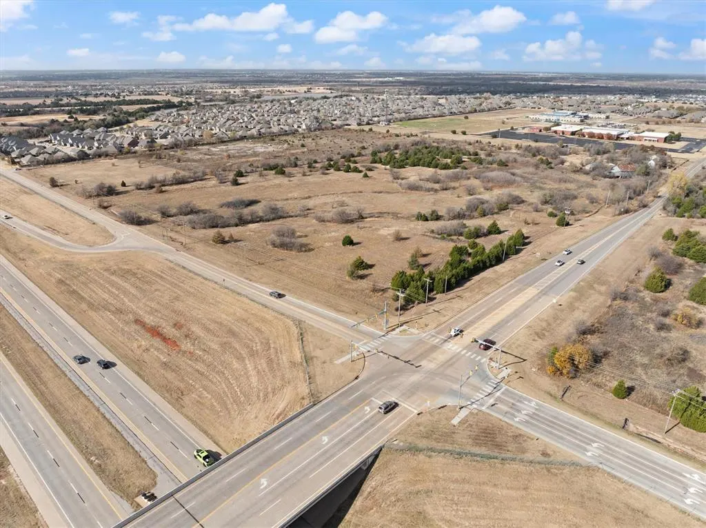 Photo 5 — 14111 N Council Road, Oklahoma City, OK 73142