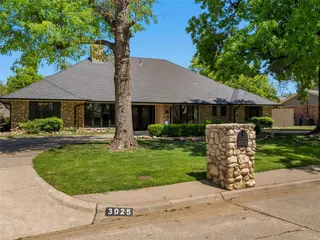 Sold home at 3025 Pine Ridge Road