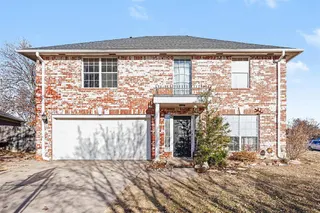 Sold home at 3917 Glisten Court