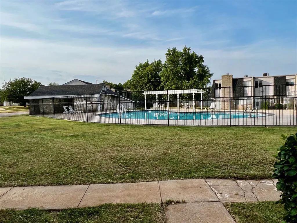 Photo 21 — 214 Justin Drive, Norman, OK 73071
