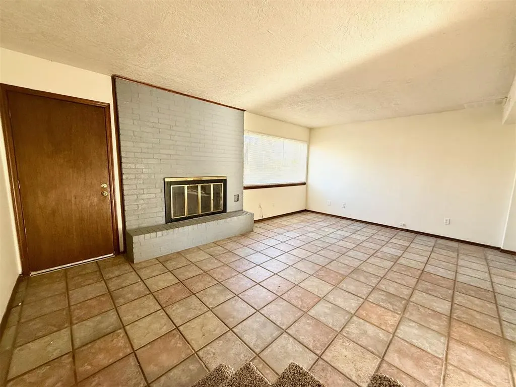Photo 6 — 214 Justin Drive, Norman, OK 73071